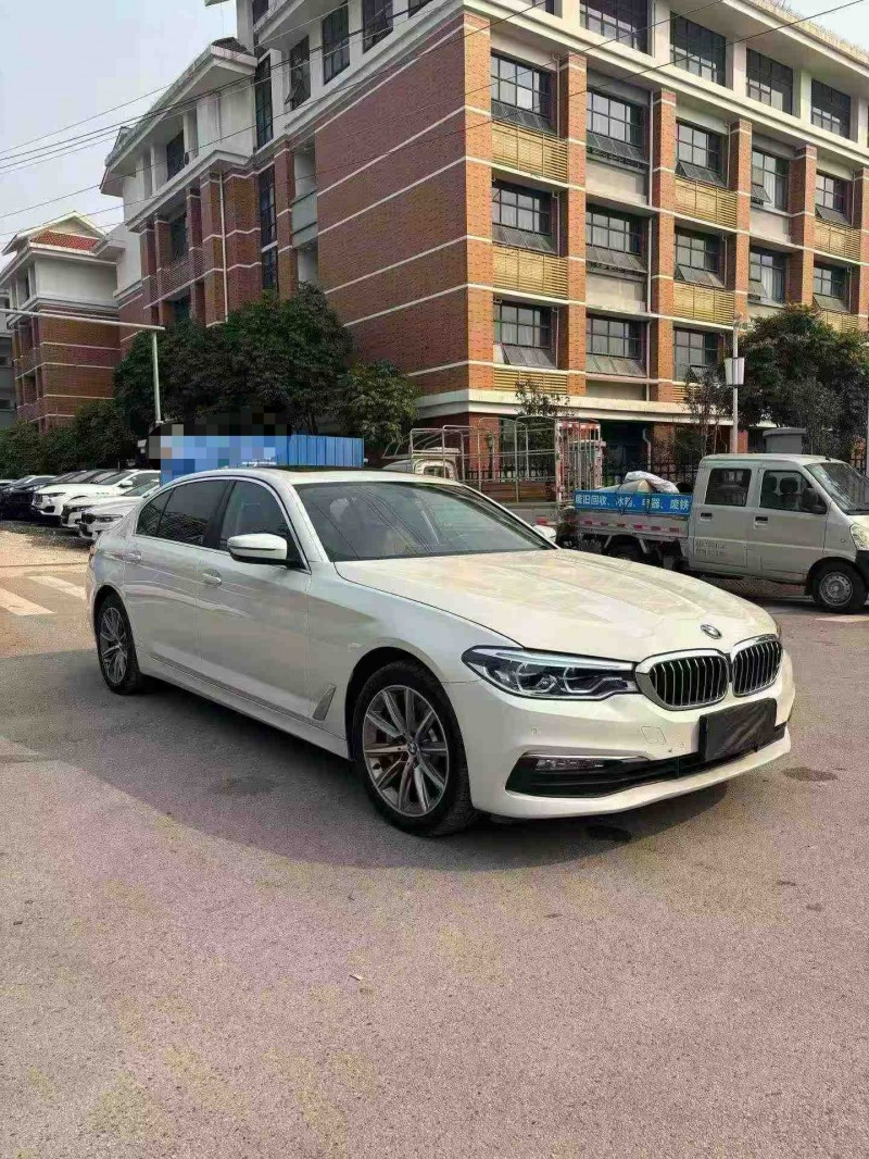 南宁18年宝马5系2