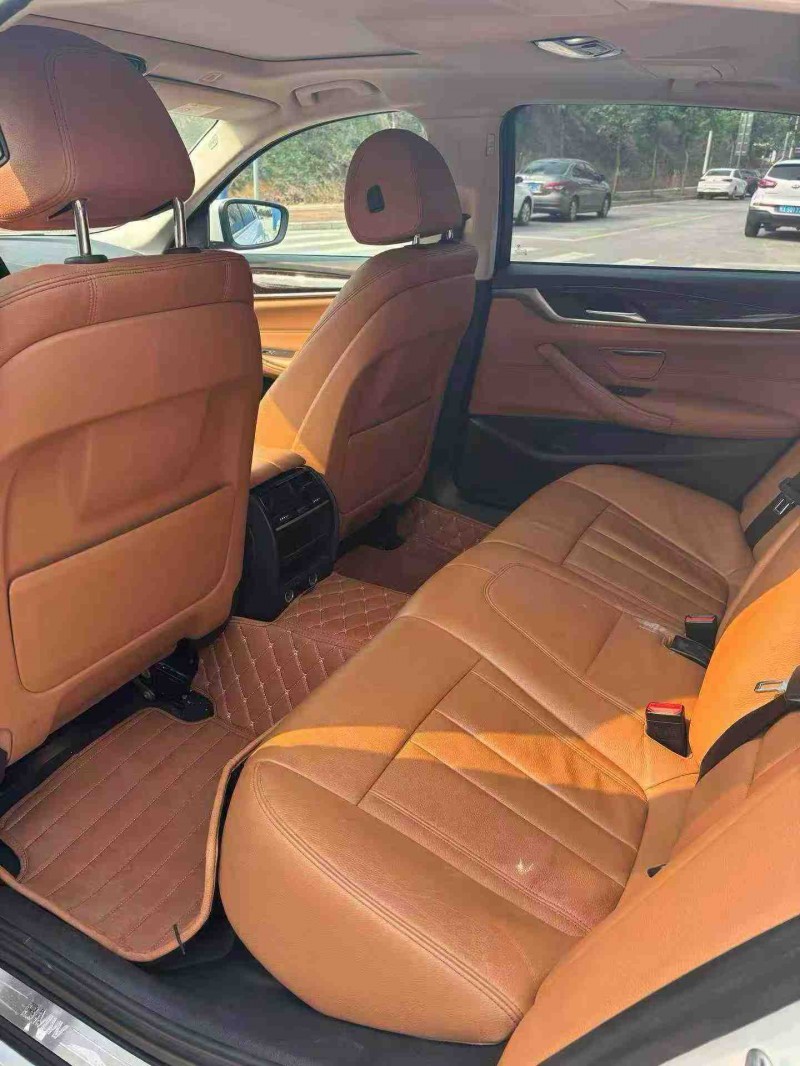 南宁18年宝马5系6