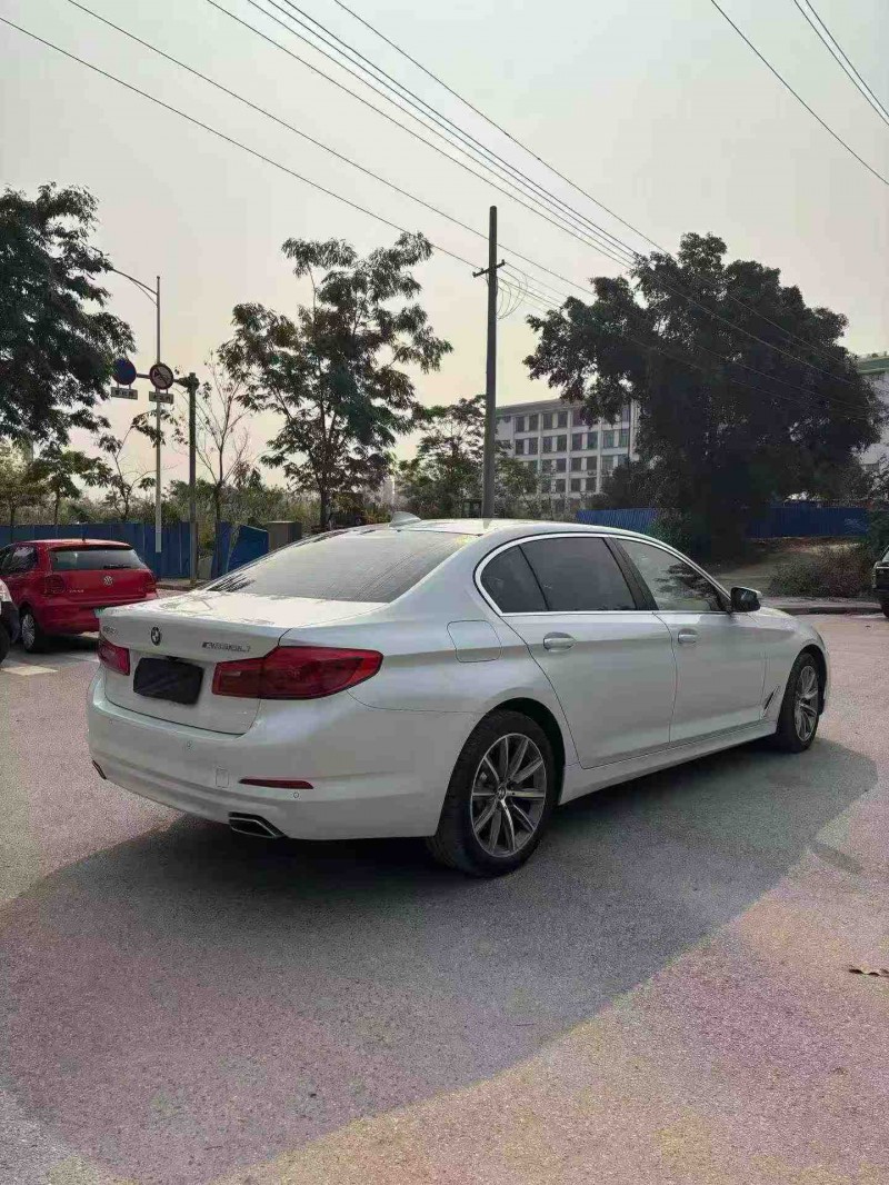 南宁18年宝马5系7