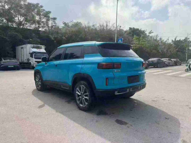 南宁21年吉利icon8