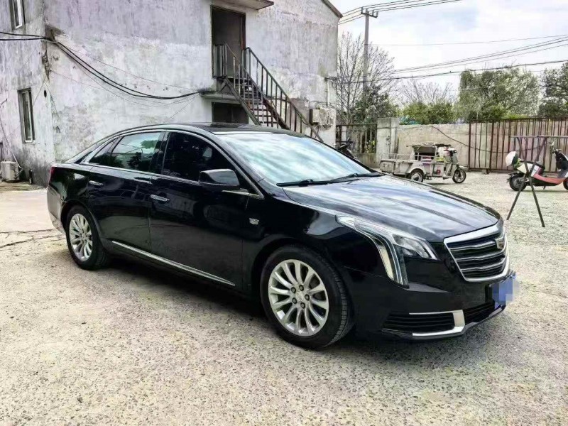 连云港19年凯迪拉克XTS3