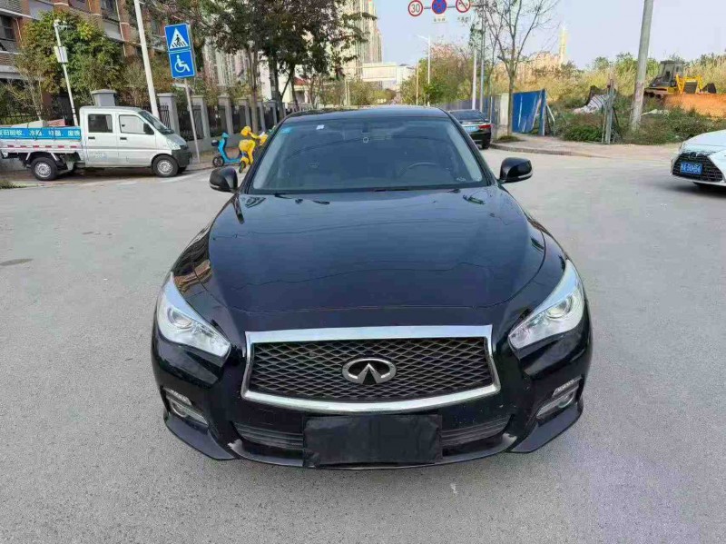 南宁16年英菲尼迪Q501