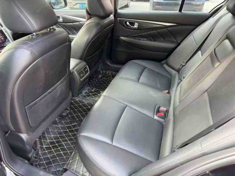 南宁16年英菲尼迪Q506