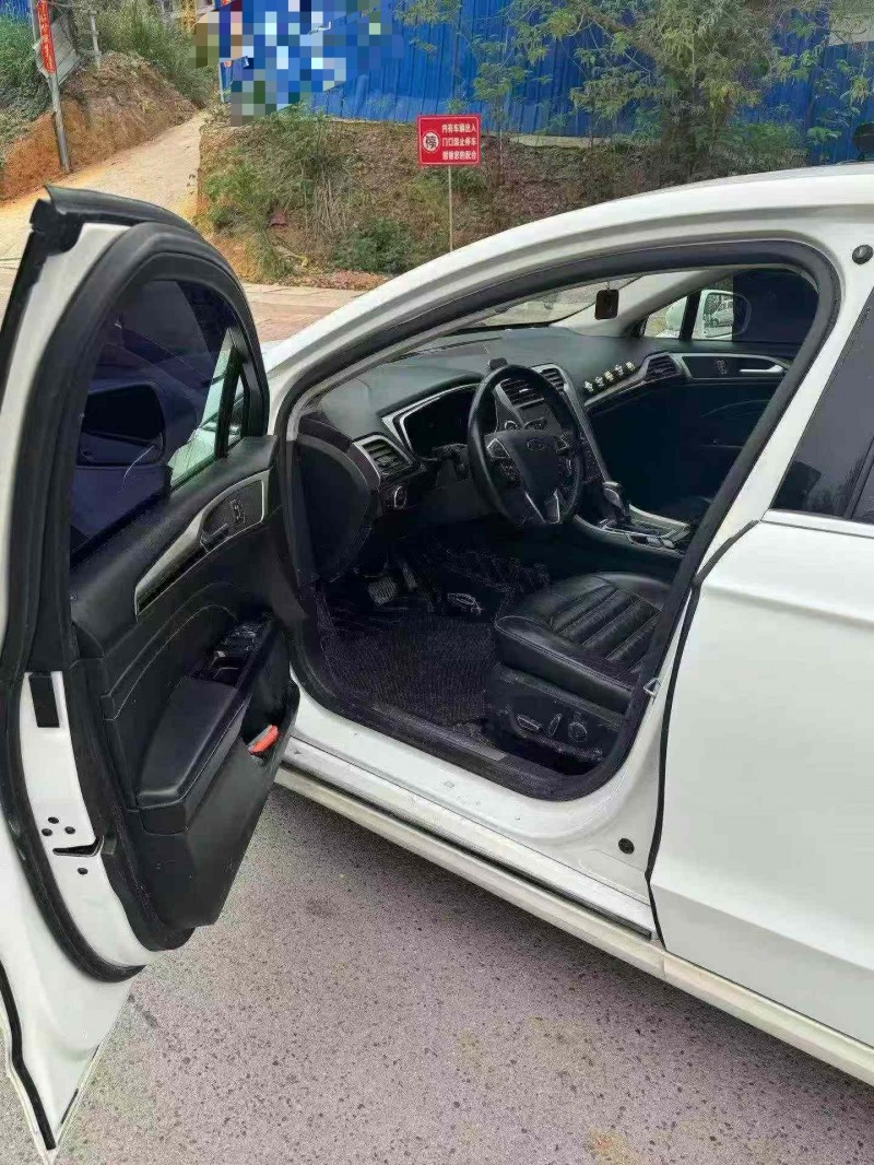 南宁14年福特蒙迪欧4