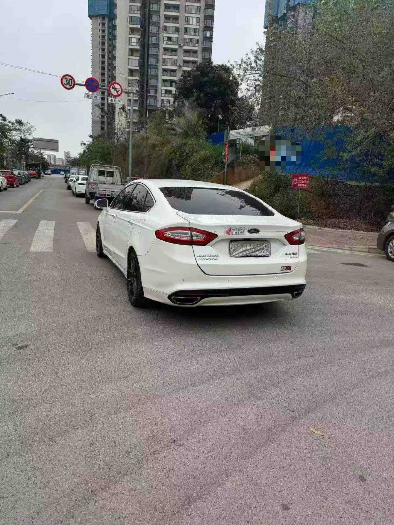 南宁14年福特蒙迪欧8