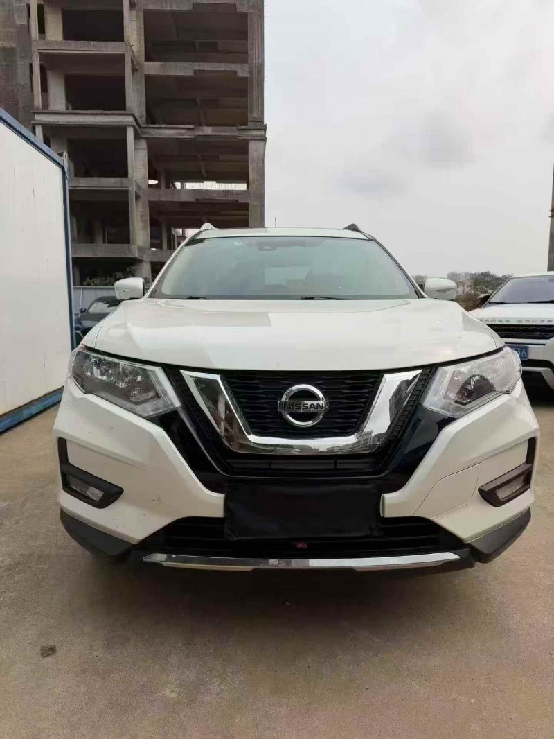 北海22年日产奇骏1