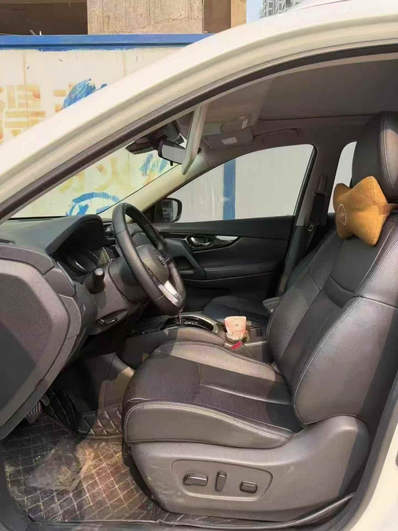 北海22年日产奇骏4