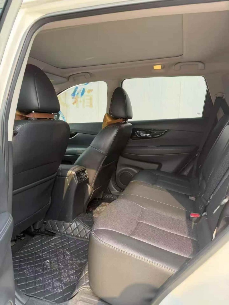 北海22年日产奇骏6