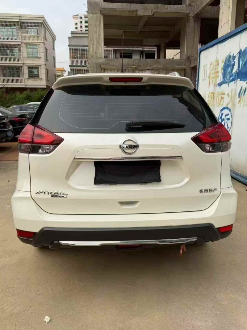 北海22年日产奇骏9