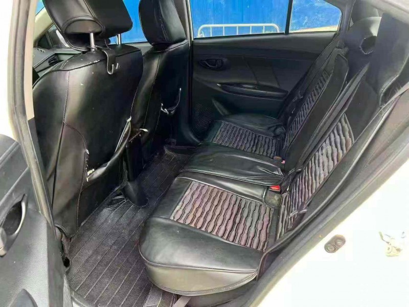 南宁17年丰田威驰5