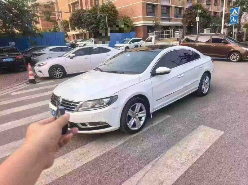 南宁14年大众CC2