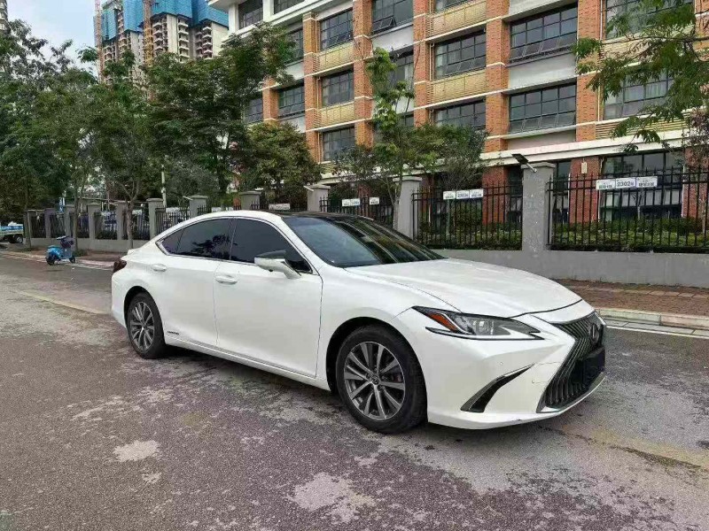 南宁20年雷克萨斯ES3