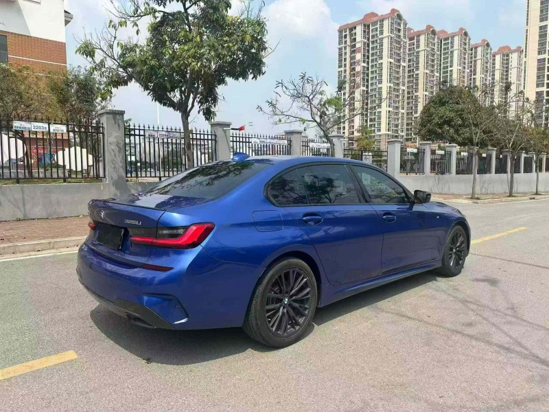 南宁21年宝马3系7
