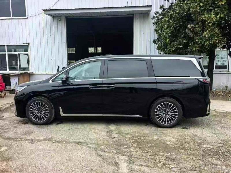 苏州26年岚图汽车梦想家9