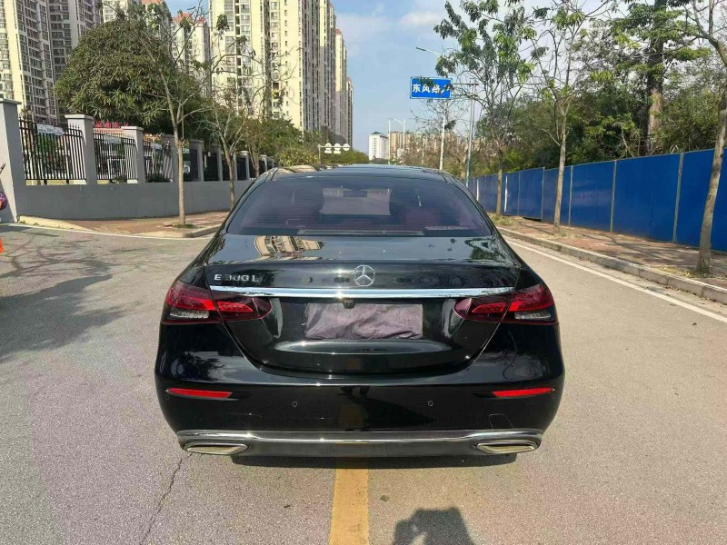 南宁21年奔驰E9