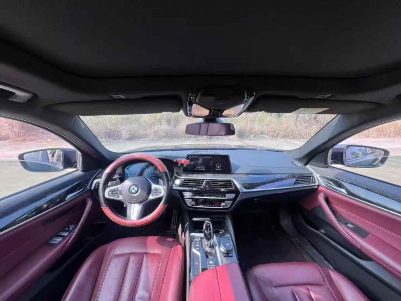 岳阳19年宝马5系4