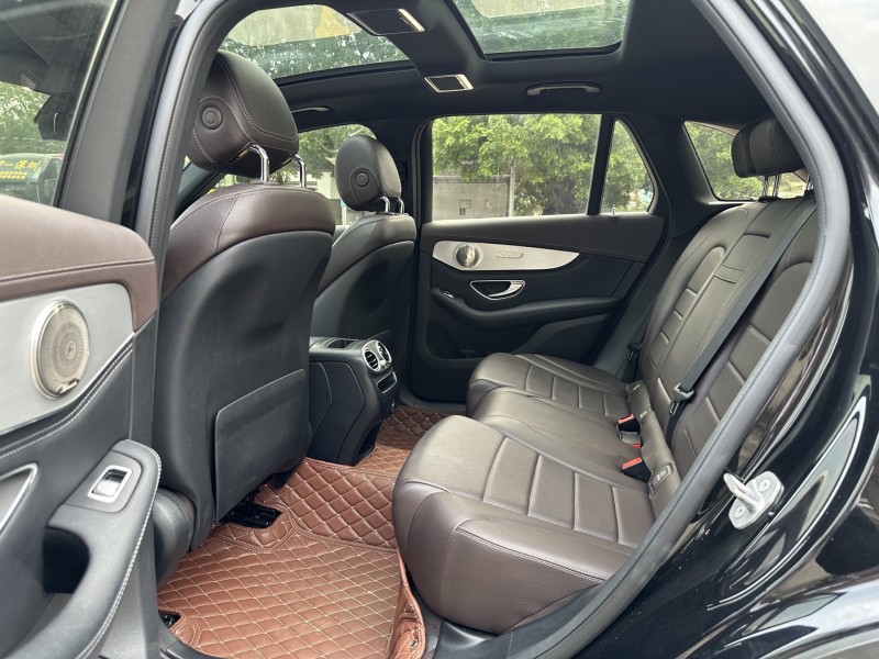 东莞20年奔驰GLC5