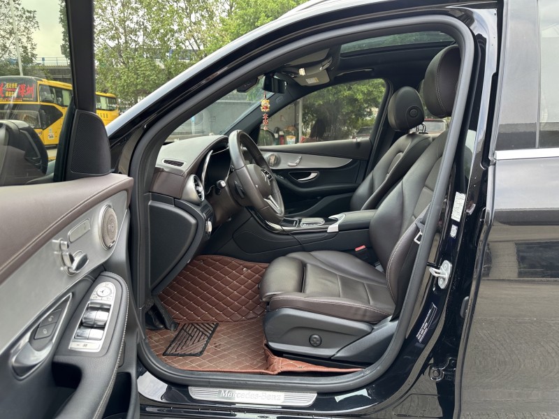 东莞20年奔驰GLC6