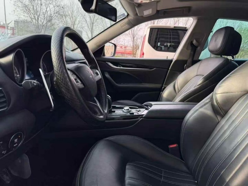 滨州18年玛莎拉蒂Levante3