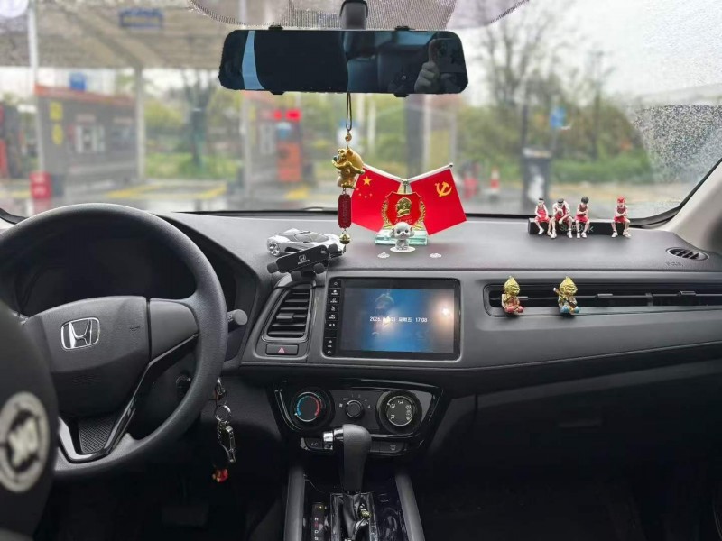 台州22年本田缤智5