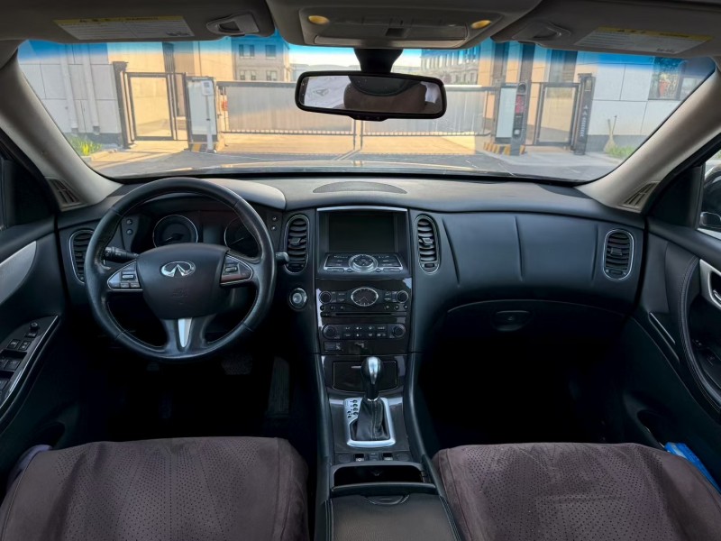 滨州17年英菲尼迪QX504