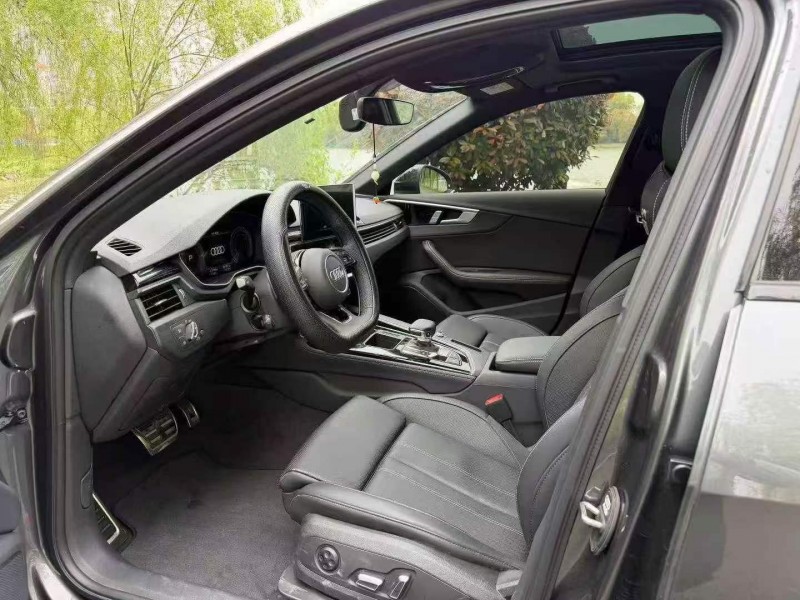 鹰潭25年奥迪A4L6