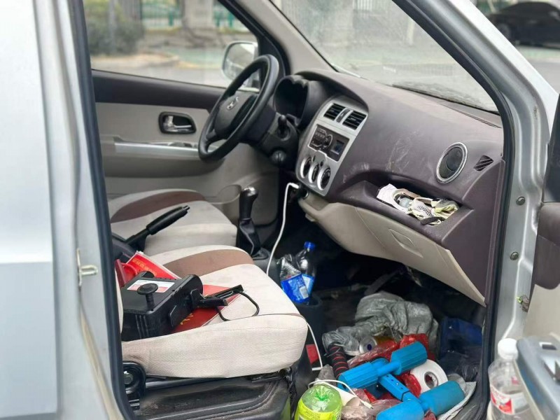 金华22年长安汽车星卡4