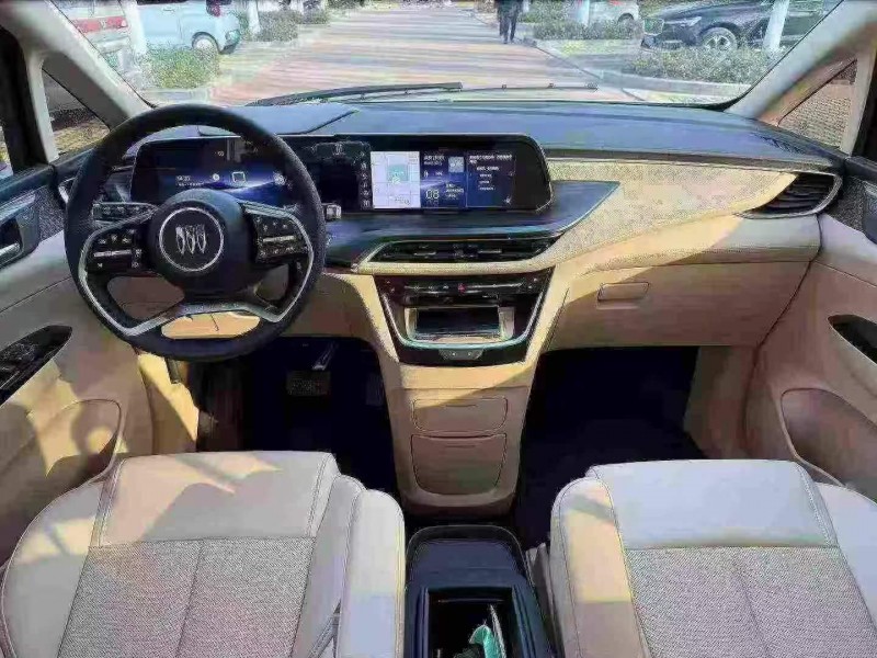 烟台25年别克GL84