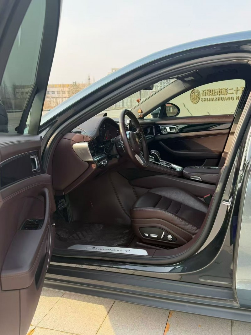 石家庄19年保时捷帕拉梅拉9