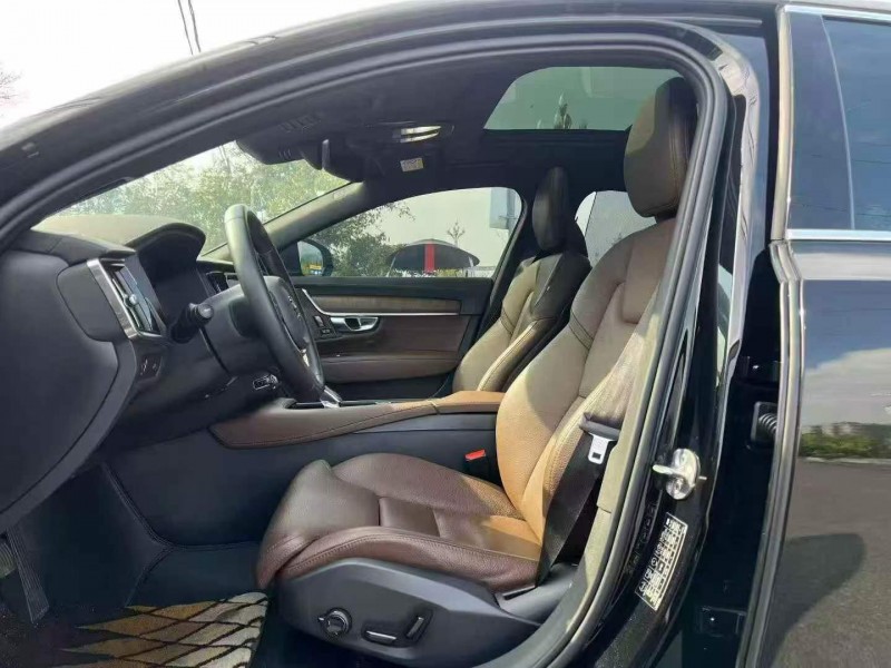 重庆22年沃尔沃S904