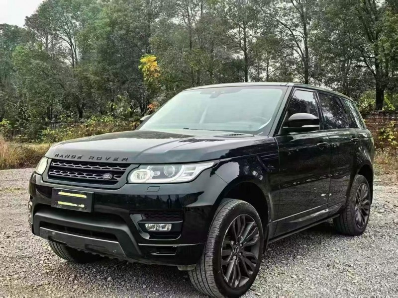 张家界17年路虎揽胜运动2