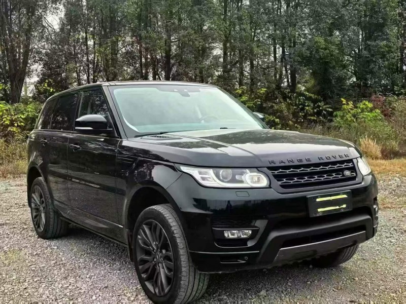 张家界17年路虎揽胜运动3