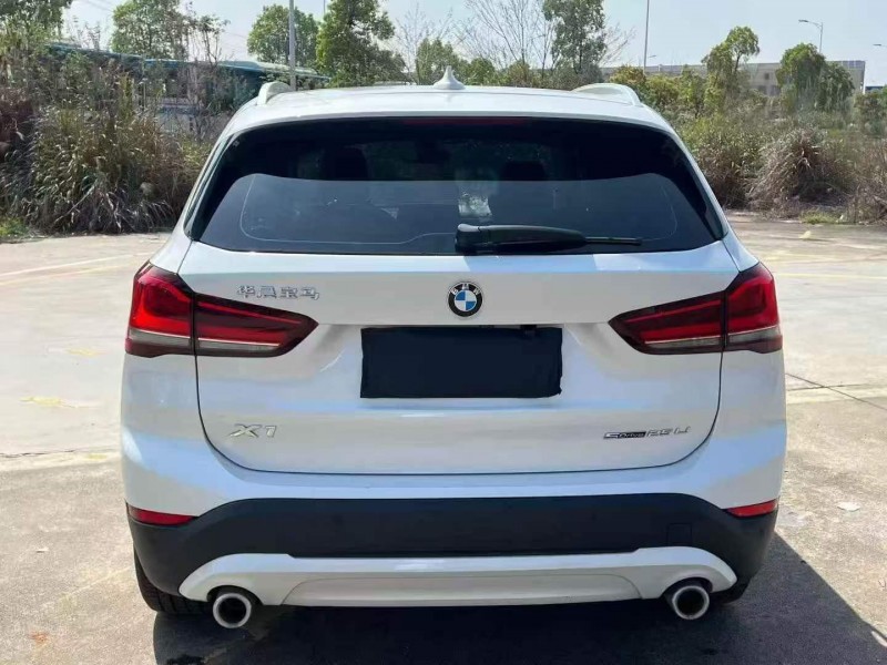 张家界23年宝马X19