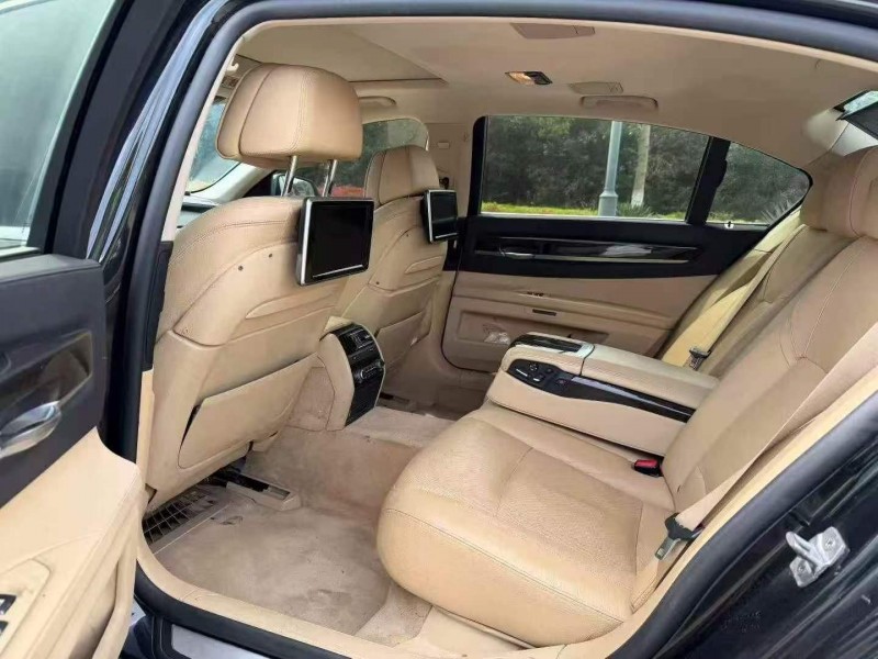 淮安14年宝马7系5