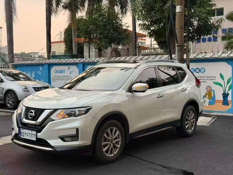 湛江20年日产奇骏6