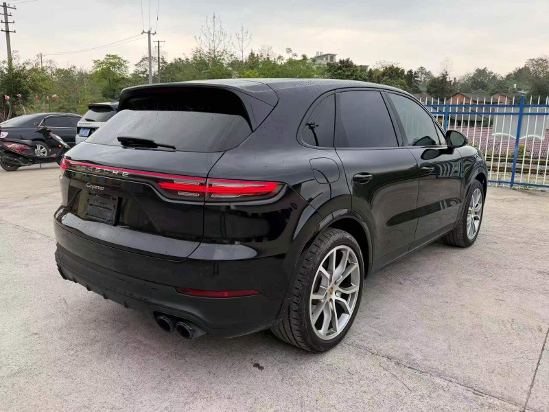 衡阳20年保时捷卡宴8