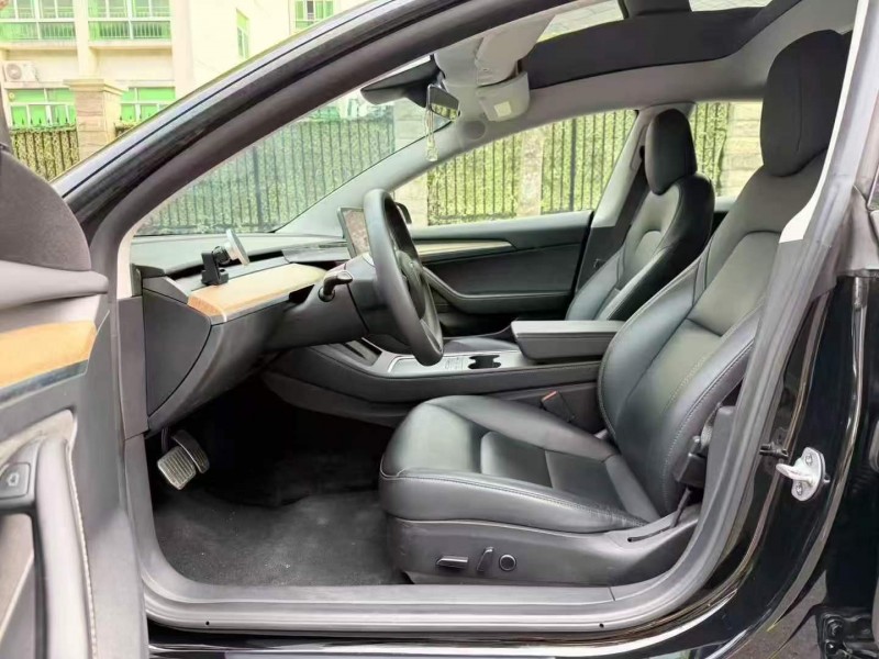 广州23年特斯拉MODEL 36