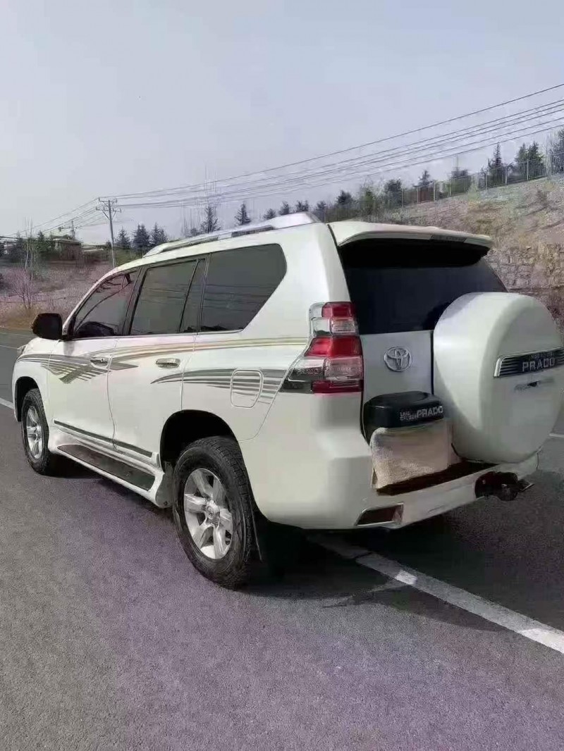 邯郸16年丰田普拉多8