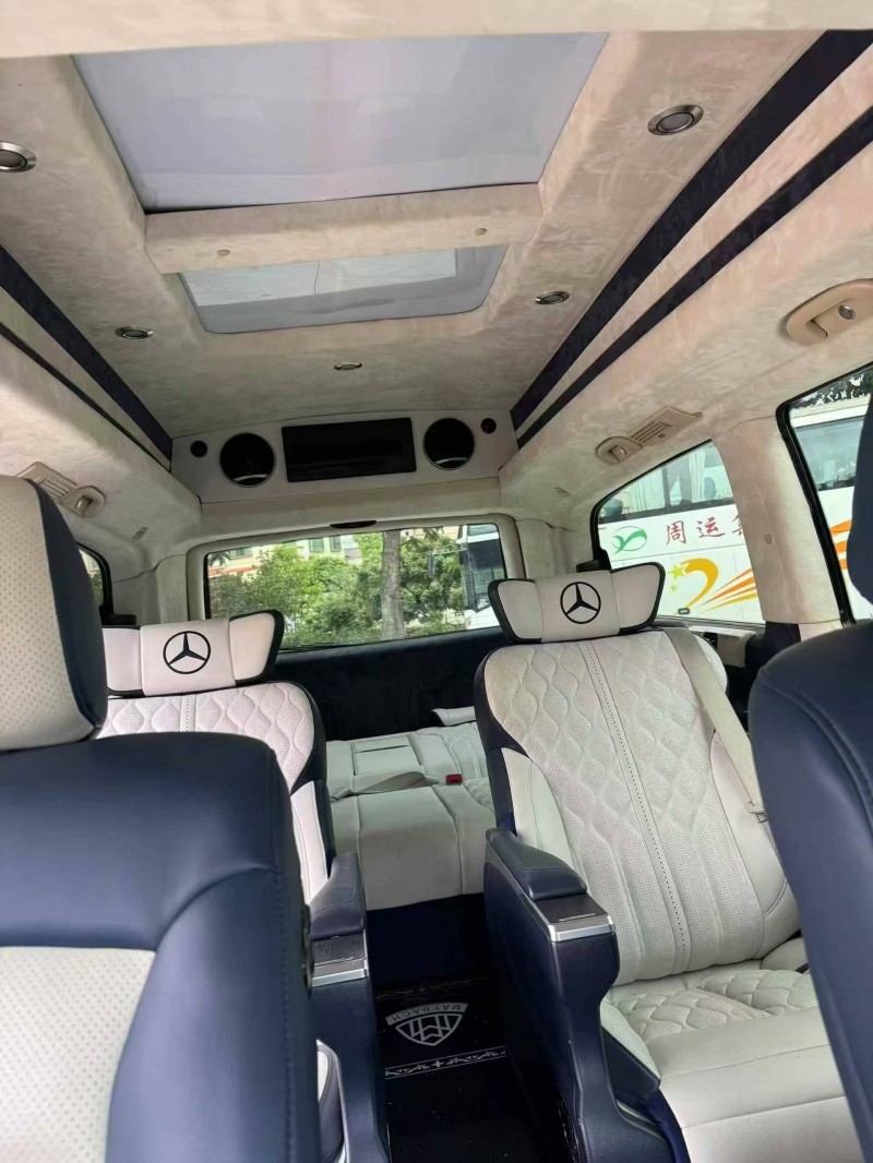 广州16年奔驰威霆4