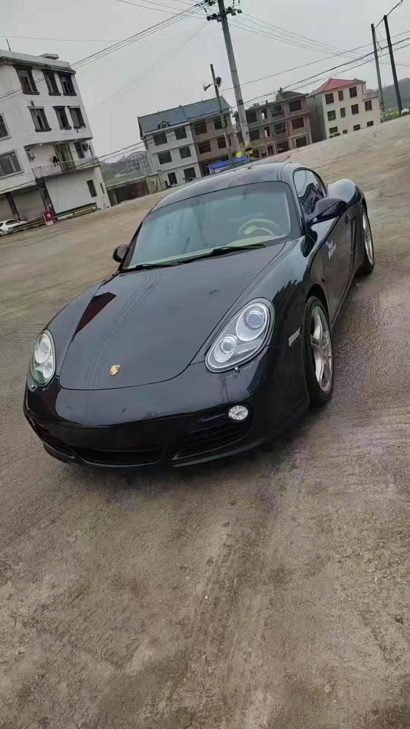 长沙12年保时捷卡曼3