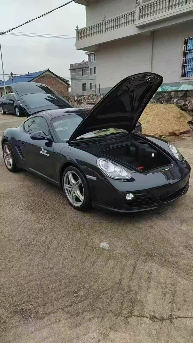 长沙12年保时捷卡曼7