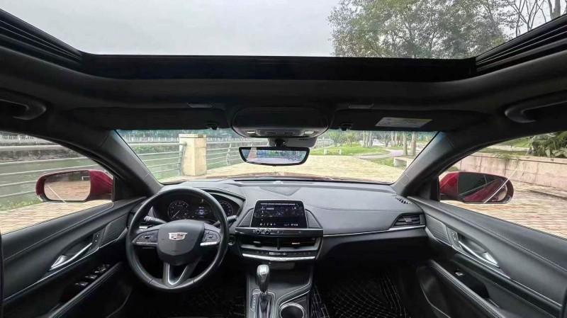 岳阳21年凯迪拉克CT44