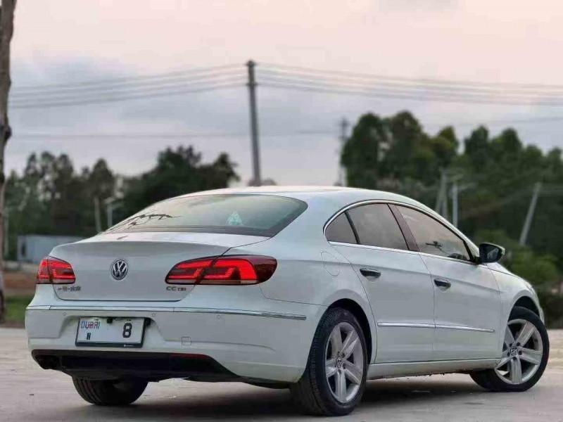 汕头13年大众CC9