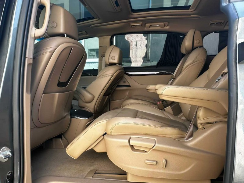 潍坊17年别克GL86