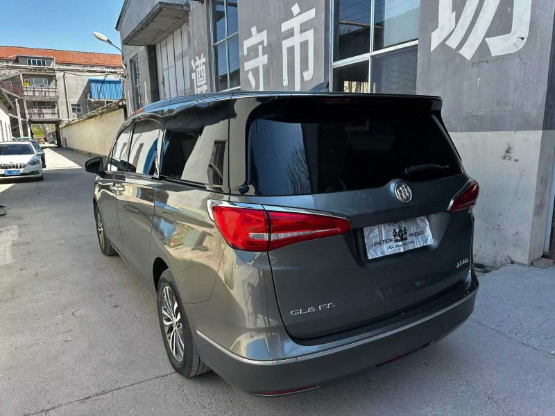 潍坊17年别克GL88