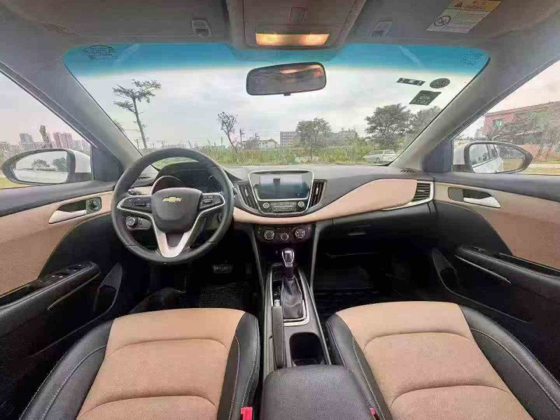 江门22年雪佛兰科鲁泽6