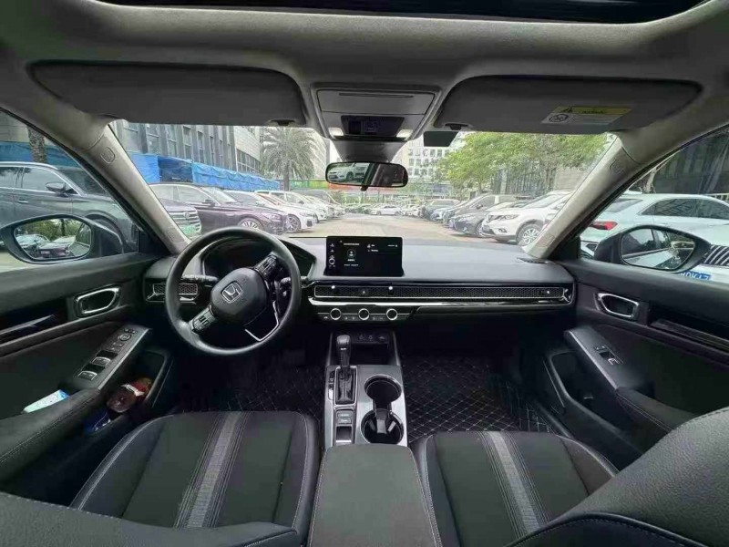 佛山25年本田思域8