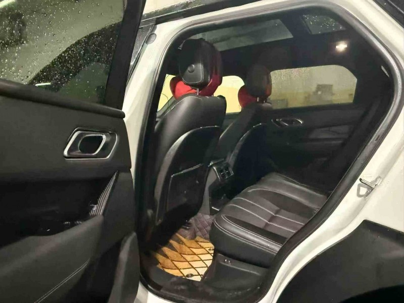 重庆19年路虎揽胜星脉4