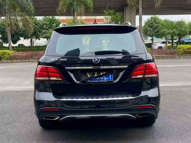 南平18年奔驰GLE8