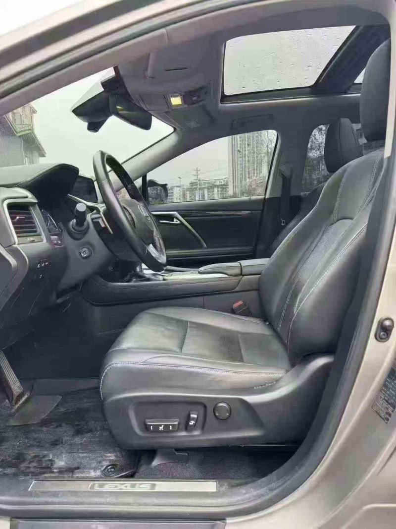 重庆22年雷克萨斯RX5